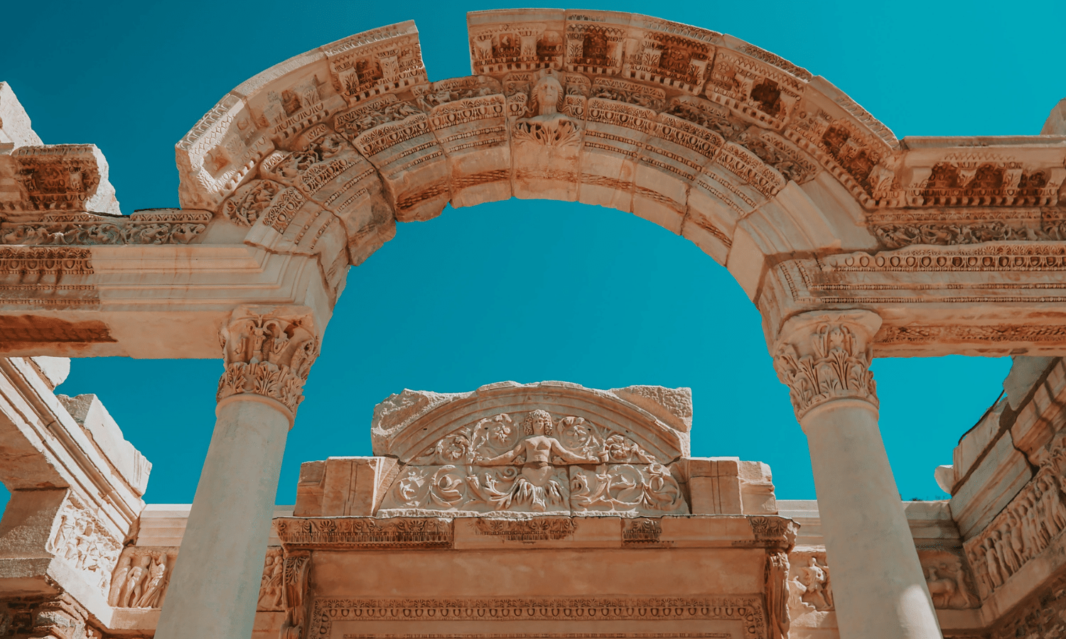 Private Day Tour from Kusadasi to Ephesus and Pamukkale